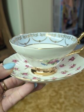 Vintage Floral Tea Cup & Saucer with Gold Trim